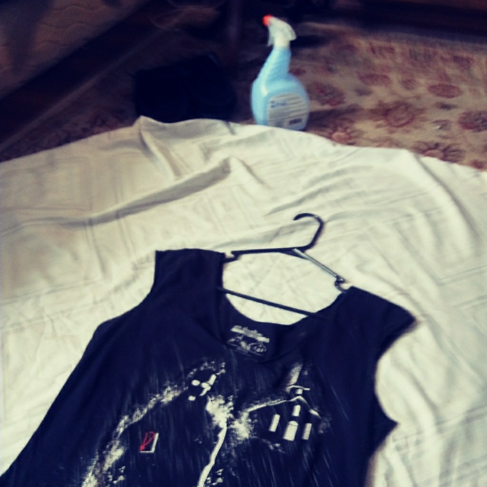 Threadless tank top. 2010 - Picture 3 of 7